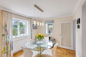 DINING AREA- click for photo gallery